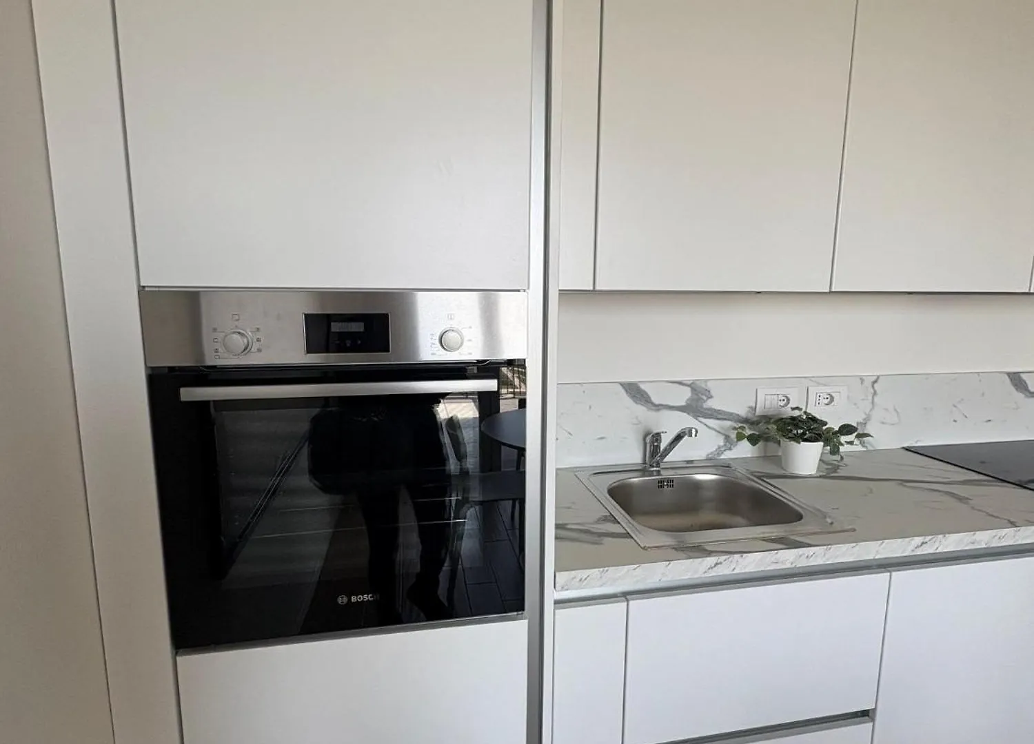 Milano Panorama Home - Luminous With Private Garage 0*, Милан