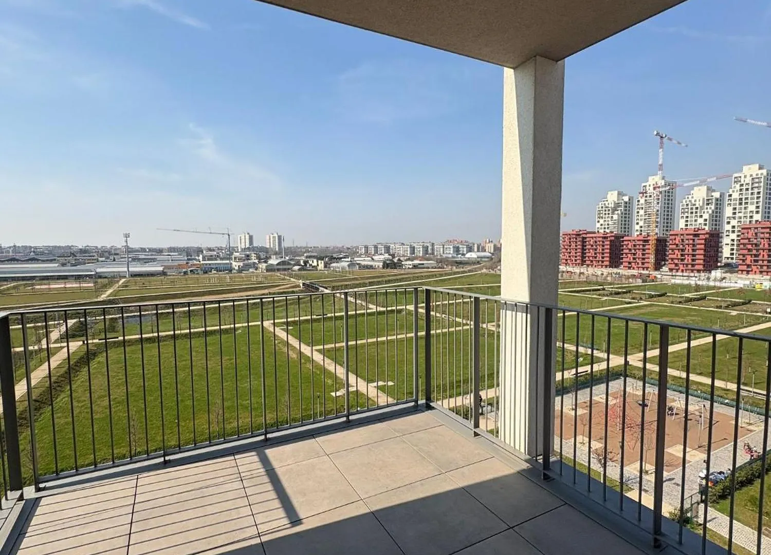 Апартаменты Milano Panorama Home - Luminous With Private Garage Италия