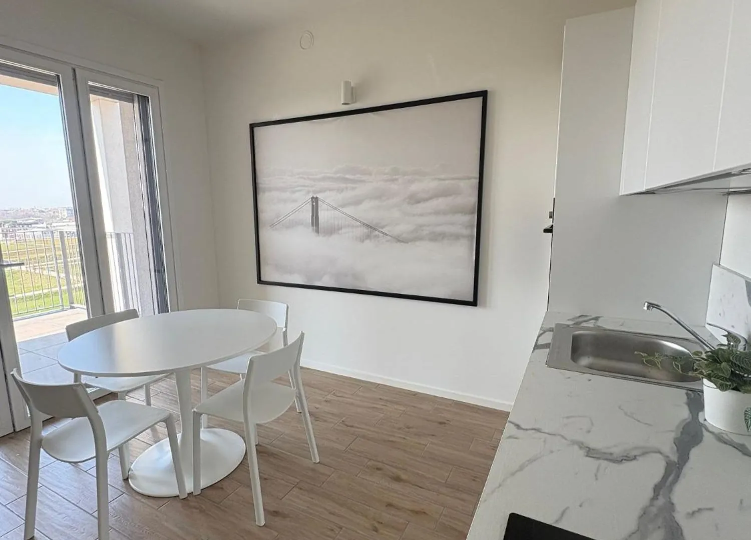 Апартаменты Milano Panorama Home - Luminous With Private Garage